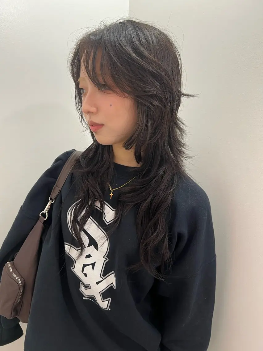 ロング カット ヘアカラー エクステ 💥ウルフカット デザインあんな💥のヘアスタイル
