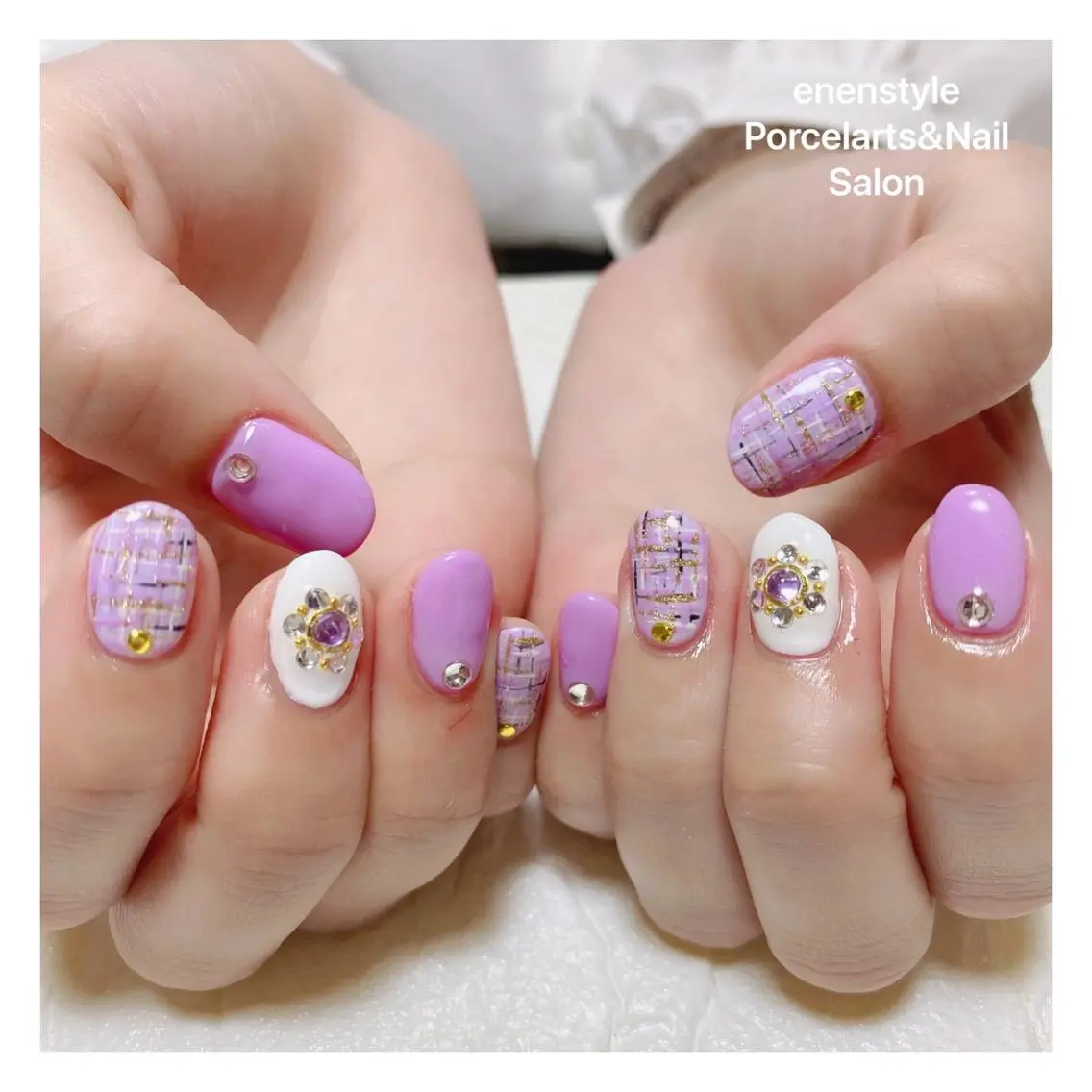 ミディアム ネイル ハンドネイル 🐾enen style 🐾のネイルデザイン