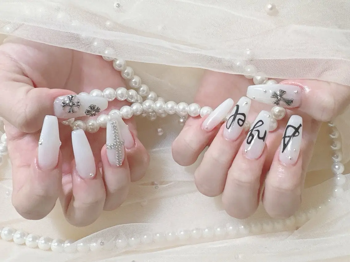 ネイル ハンドネイル MOJO NailSalonのネイルデザイン
