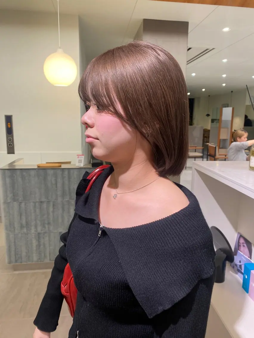 ミディアム カラー ベージュカラー ブリーチ ラベンダーカラー ラベンダーベージュ ヘアカラー ☪️ブリーチ特化施術 /レイヤー🪽aiのヘアスタイル
