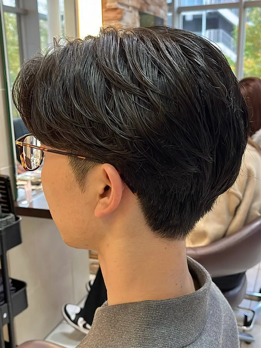 ショート パーマ メンズ カルマパーマ メンズパーマ 野々山 直貴のヘアスタイル