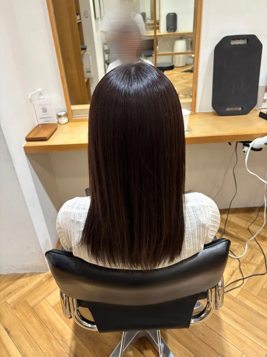 セミロング ヘアカラー Mana 🫧のヘアスタイル