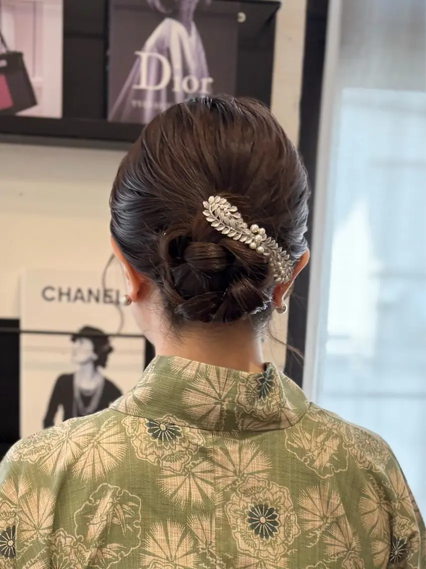 セミロング ヘアアレンジ お団子ヘア 浴衣 🐈‍⬛なおカラーモ デル様募集中🎀のヘアスタイル