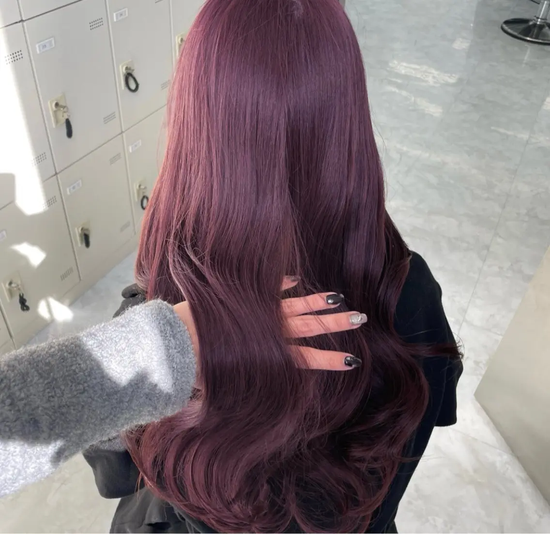 ロング カット ヘアカラー トリートメント 顔まわりレイヤー/諒 オリーブカラー/天神のヘアスタイル