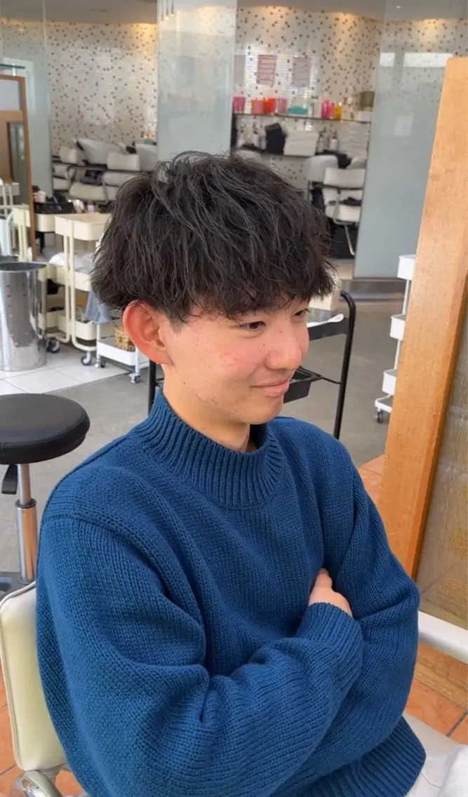 パーマ メンズ マッシュ メンズパーマ ツイストスパイラルパーマ 刈り上げ スパイラルパーマ カット パーマ トリートメント 垢抜けのあっきー/ 本厚木徒歩1分のヘアスタイル