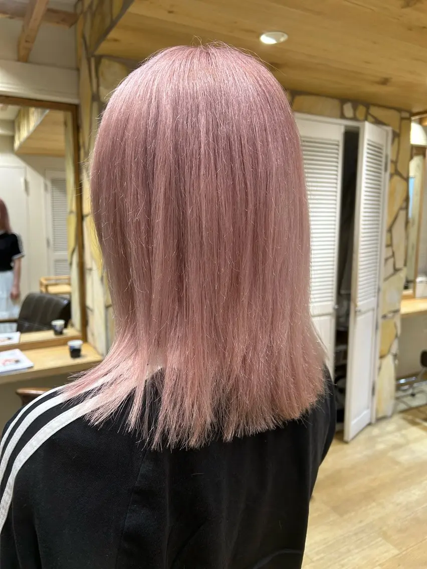 ケアブリーチ使用 ダブルカラー(全頭ブリーチ+カラー) 🍀スチームトリートメントの写真