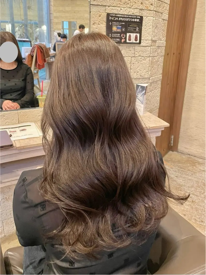 【平日限定クーポン🌟GW可🙆‍♀️】カット＋艶カラー＋クイックトリートメント🍒の写真