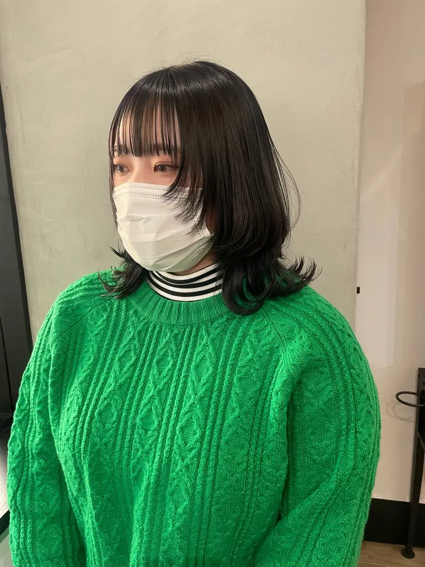 ミディアム Megu/ベージュ/ 透明感カラーのヘアスタイル