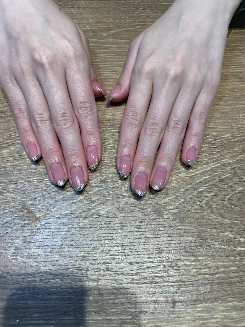 ネイル フレンチネイル ガラスフレンチ ibelu 大谷のネイルデザイン