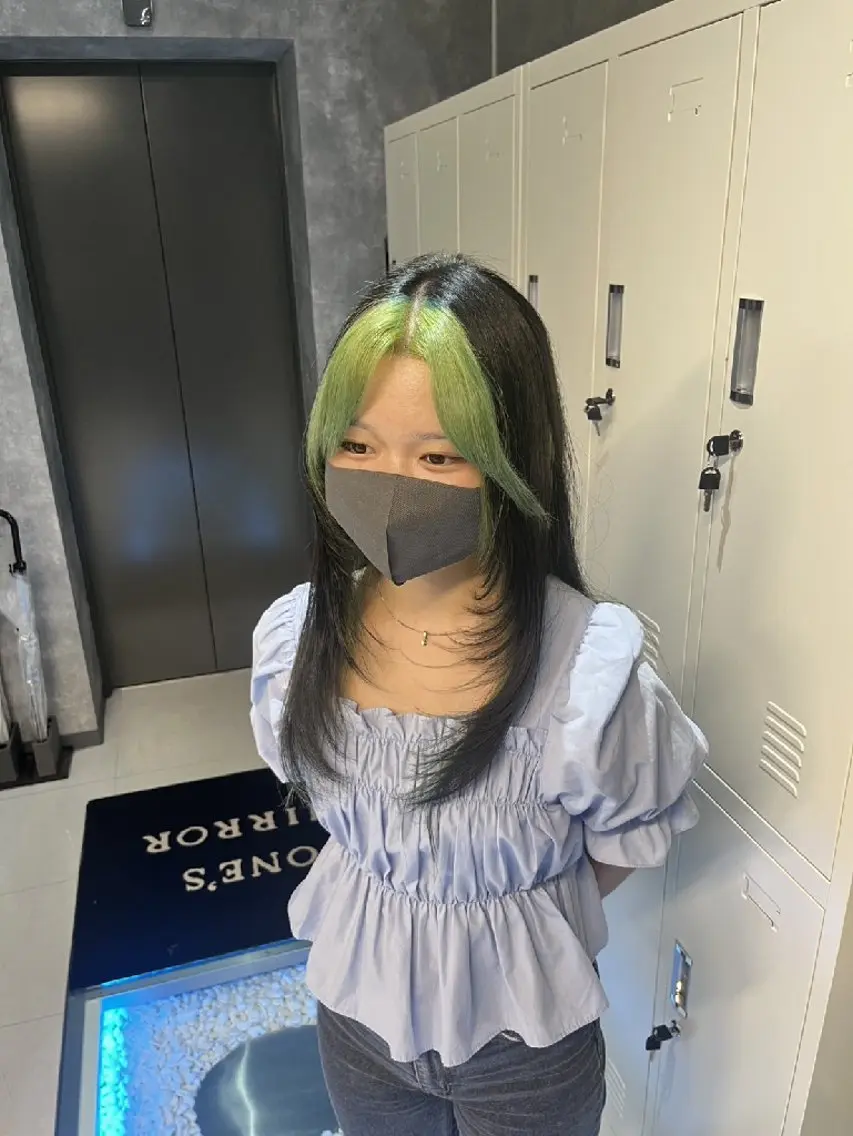 カラー ロング ヘアカラー トリートメント ヘアセット 地雷系🎀ハイトーン 💙荒川結星のヘアスタイル