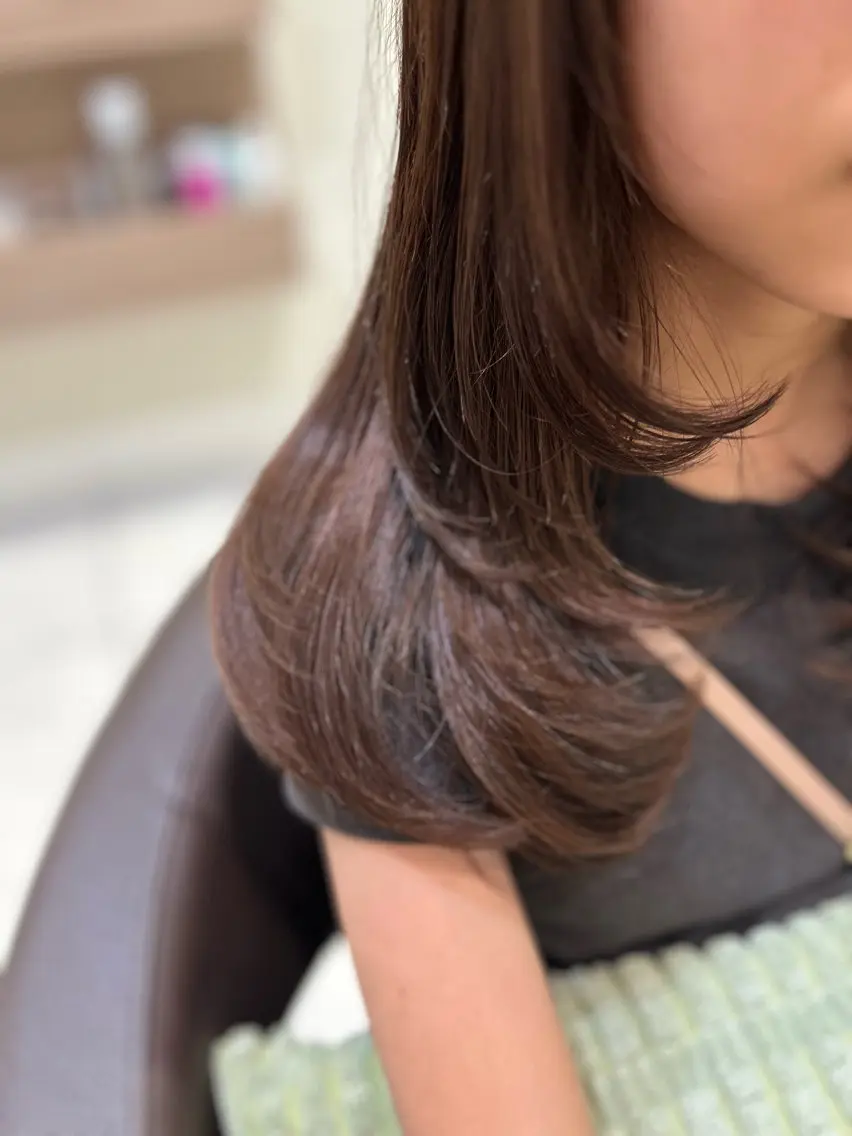 ミディアム カラー キッズ 透明感カラー 学生 韓国風ヘア レイヤーカット Ash 戸田公園店のヘアスタイル
