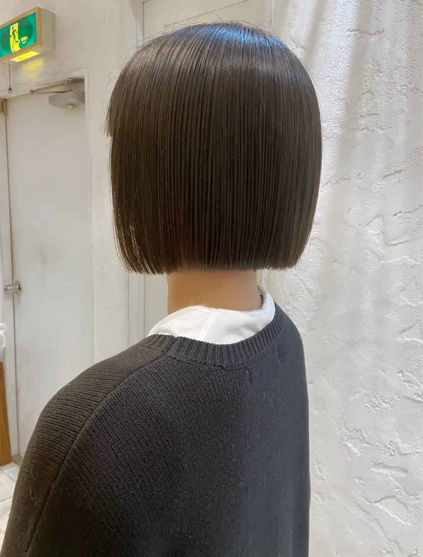 ショート カラー グレージュ ボブ 🌟アレンジが似合う カラー🌟Rumiのヘアスタイル