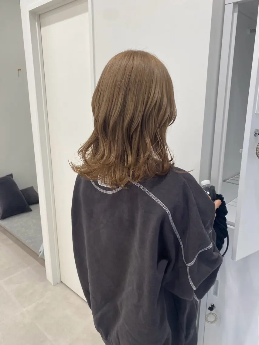 カラー カラー/ブリーチ モデル募集 柴田のヘアスタイル