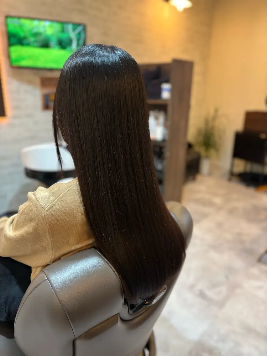 ロング ツヤ髪専門美容師 桑原 和誠のヘアスタイル