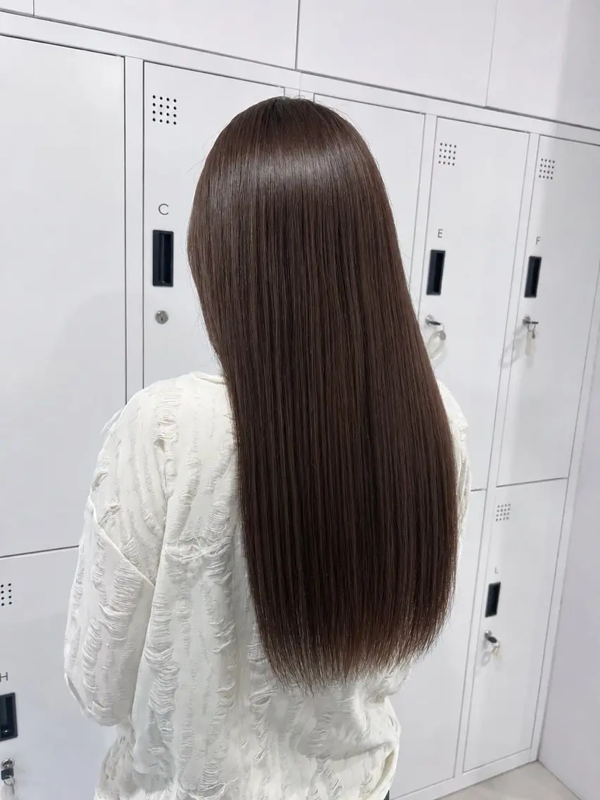 ロング カラー カット ヘアカラー トリートメント ヘアセット 抜け感レイヤー/ 透明感カラー/Aoiのヘアスタイル