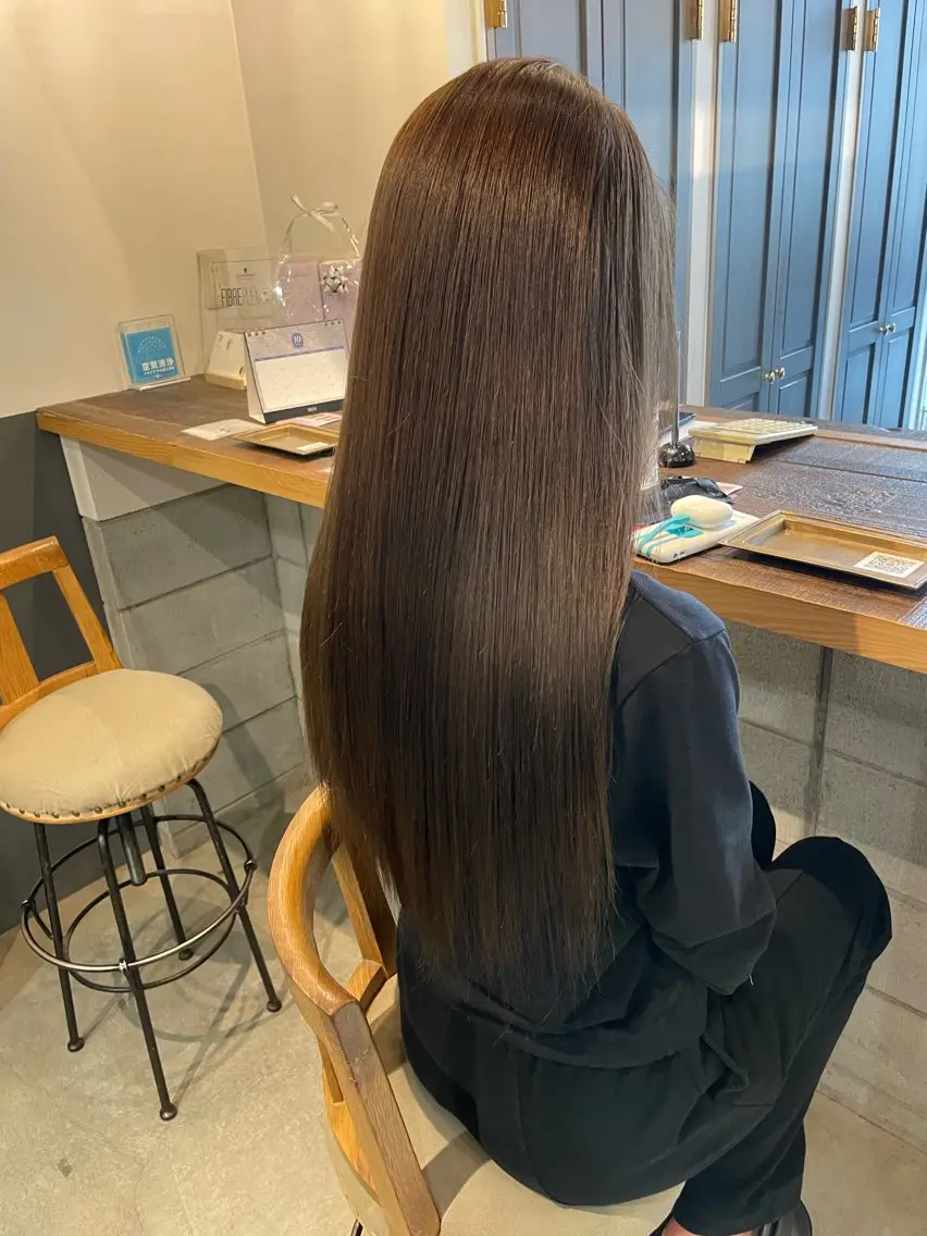 ロング 藤戸 美のヘアスタイル