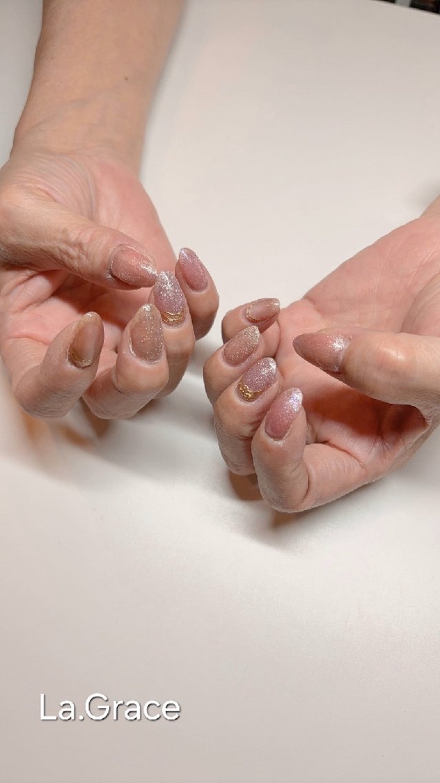 ネイル シンプルネイル La.Grace　 yumiのネイルデザイン