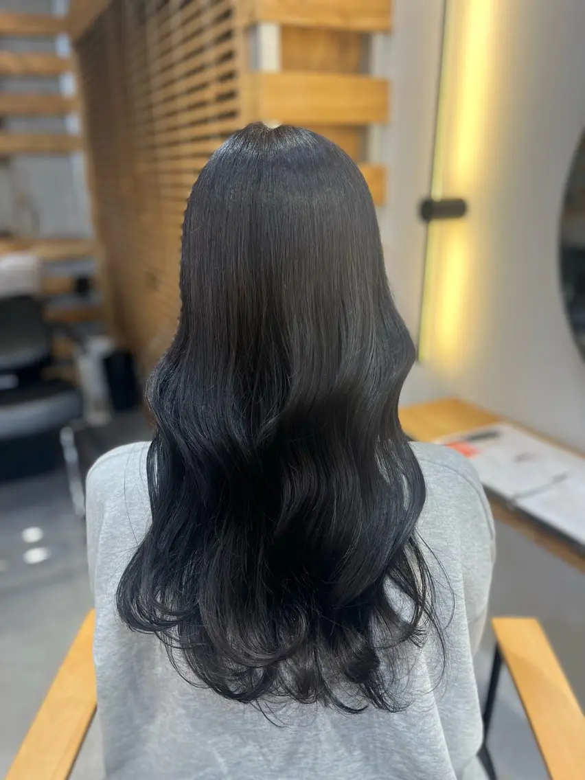ロング 冨田 悠稀/ 髪質改善縮毛&カラーのヘアスタイル