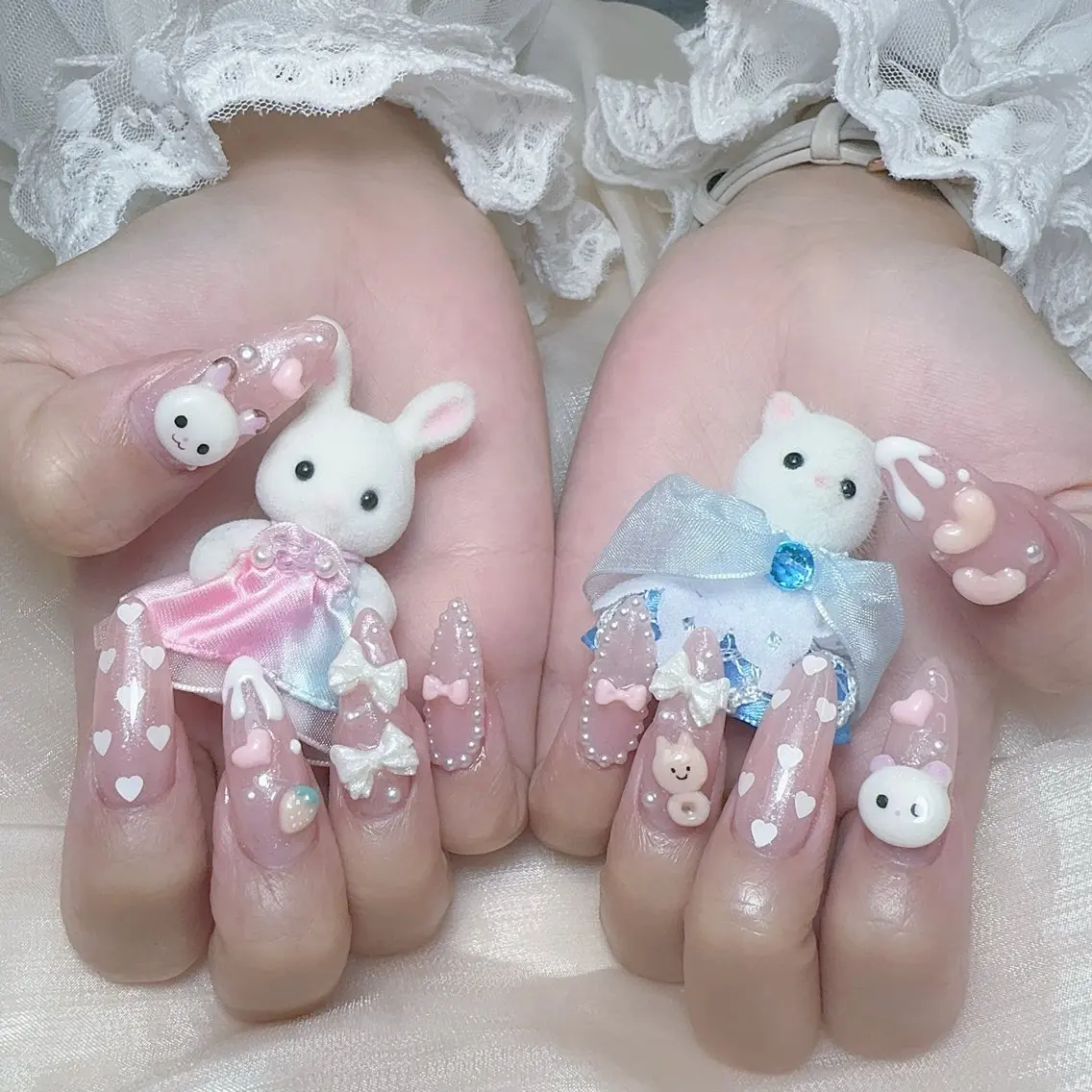 ネイル チークネイル クリアネイル ガーリー グラデーション キラキラネイル ハンドネイル princess スカルプ専門店のネイルデザイン