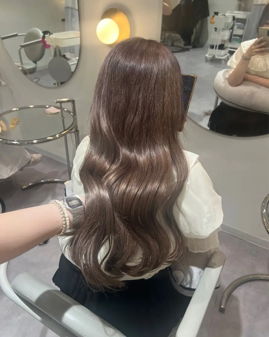 ロング ヘアカラー 美髪✨艶髪✨髪質改善 カラー特化🌙鈴屋和のヘアスタイル