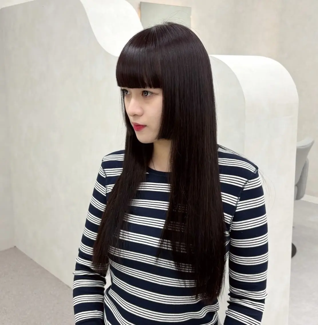ロング 姫カット カット ヘアカラー トリートメント 韓国レイヤー/透明感 カラー🖤アイナのヘアスタイル
