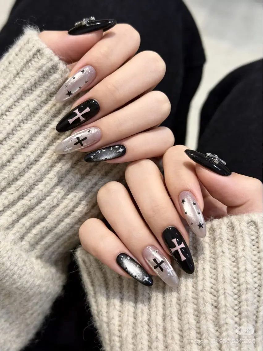 ネイル フレンチネイル キラキラネイル 韓国ネイル シンプルネイル ワンホンネイル ハンドネイル MEI Nailのネイルデザイン