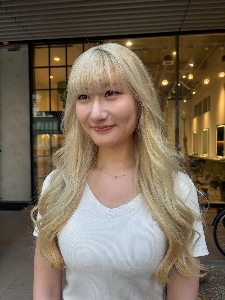ロング ヘアカラー トリートメント ハイトーン/名駅 ここなのヘアスタイル