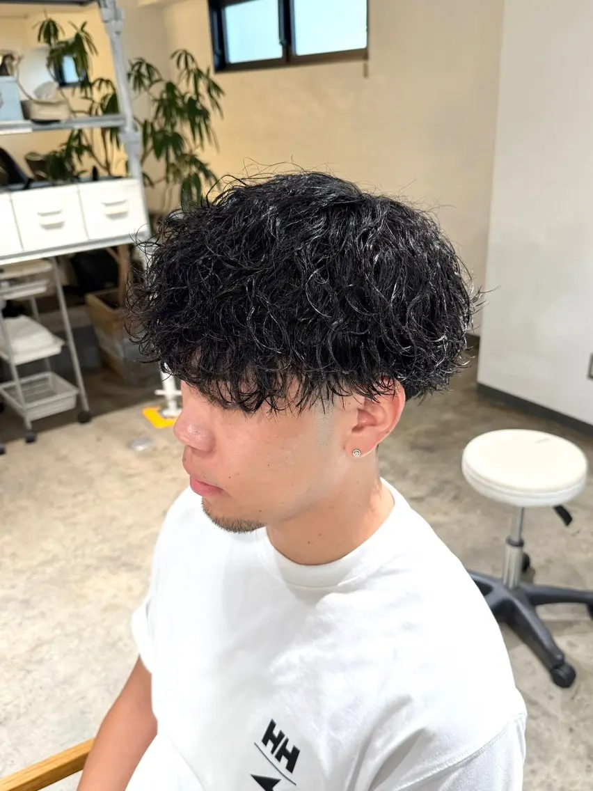 パーマ メンズ メンズパーマ 波巻きパーマ カット パーマ トリートメント 骨格補正施術/メンズ 専門美容師/YUYAのヘアスタイル