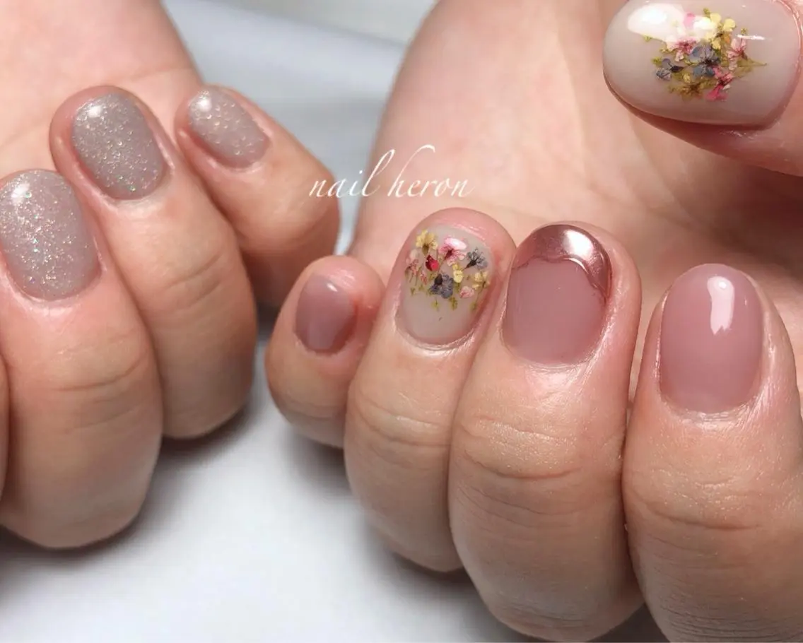 ネイル ハンドネイル saki_ nail heronのネイルデザイン