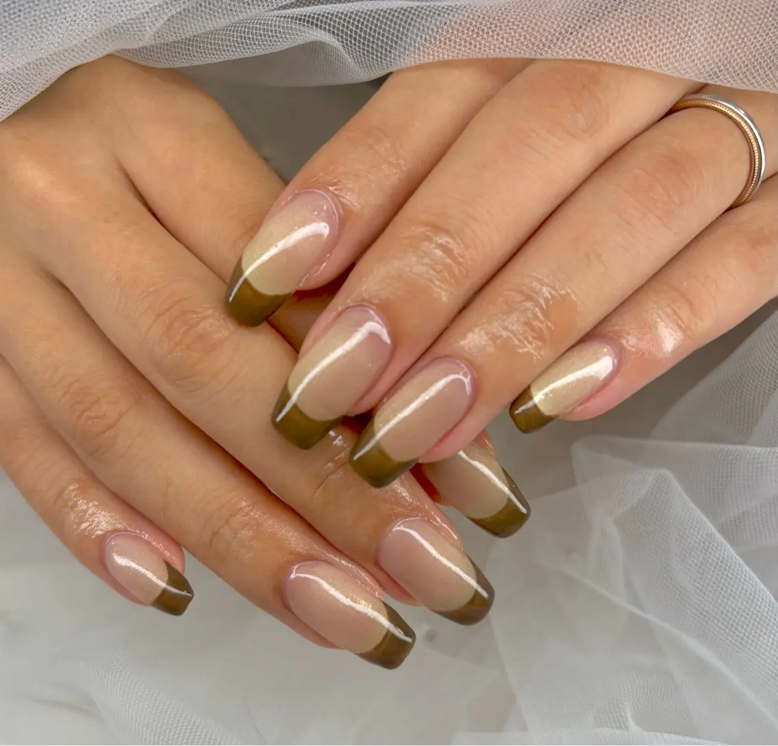ネイル マグネットネイル ハンドネイル NAILSALON ViViのネイルデザイン