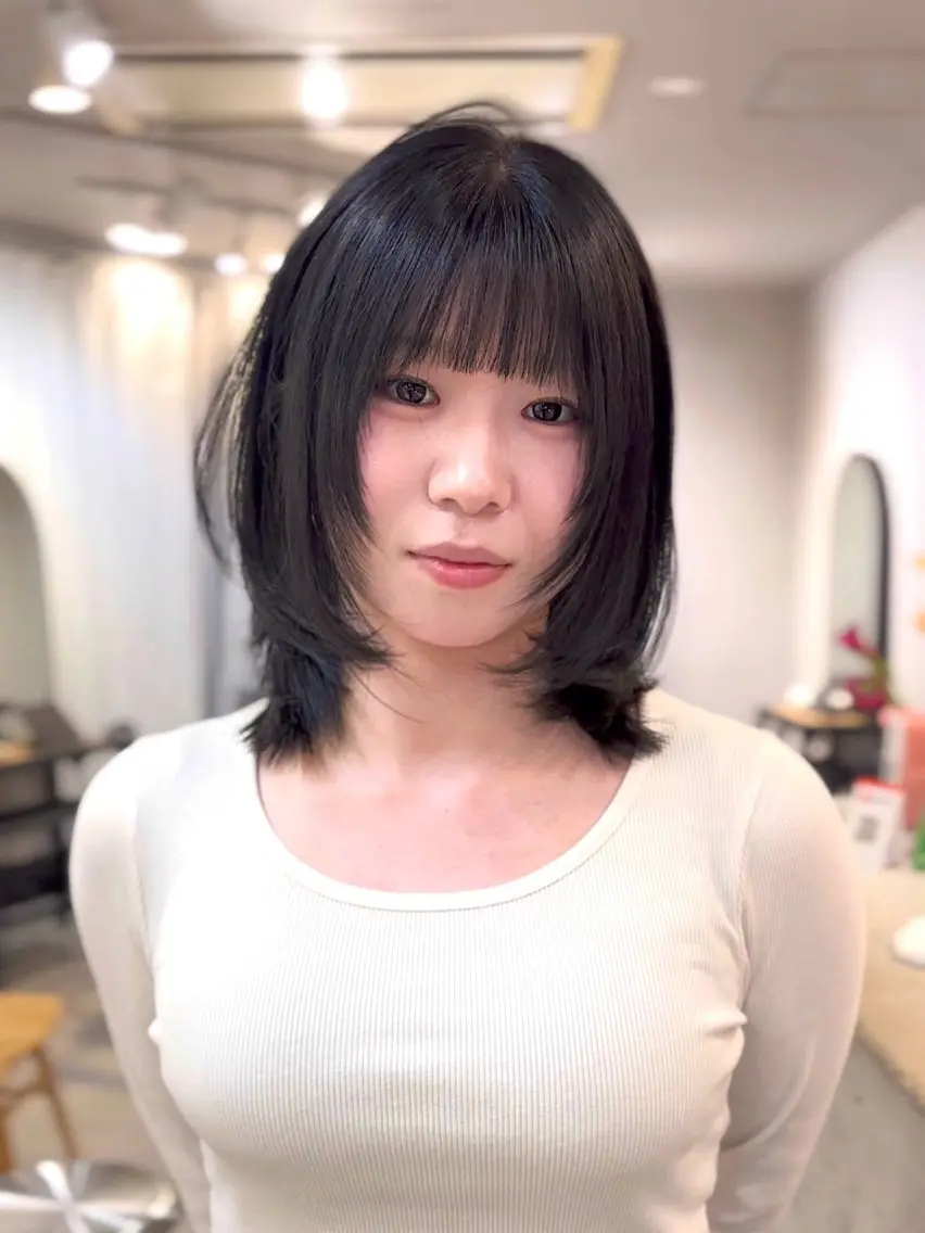 ミディアム ボブレイヤー ボブ レイヤーカット 野口 咲愛のヘアスタイル