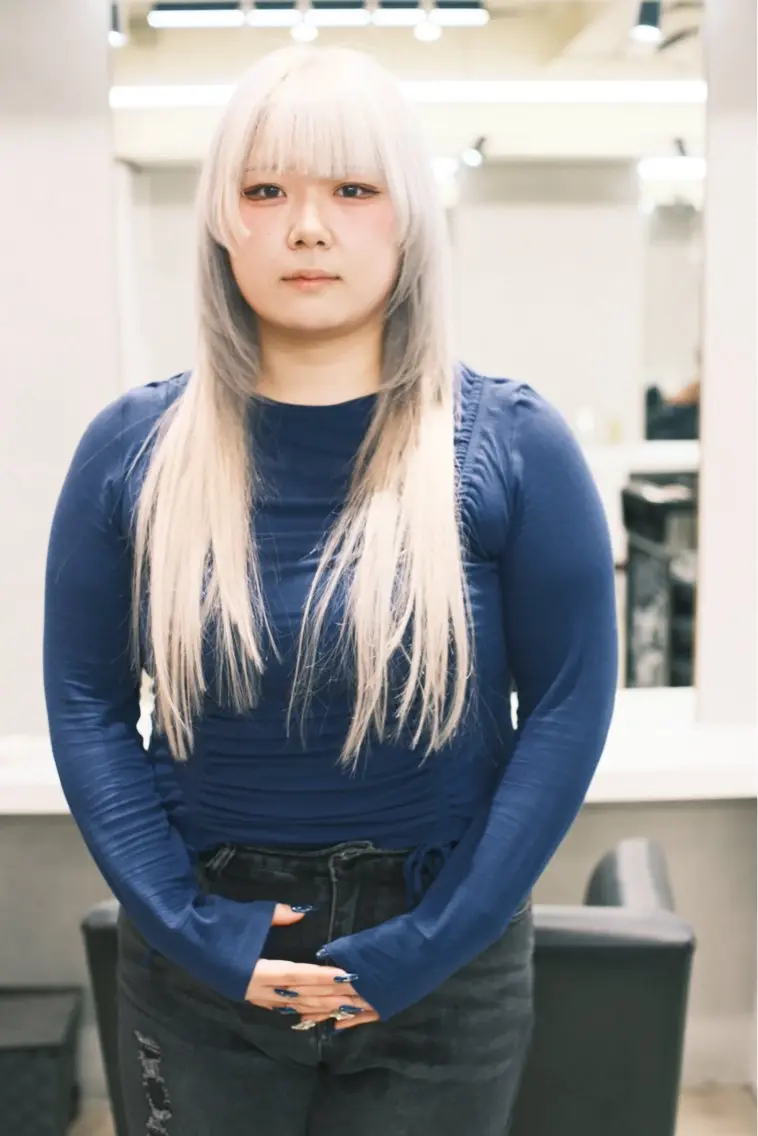 セミロング カラー ヘアアレンジ ヘアカラー エクステ 個性爆弾💣 ダブルカラー/ゆかのヘアスタイル