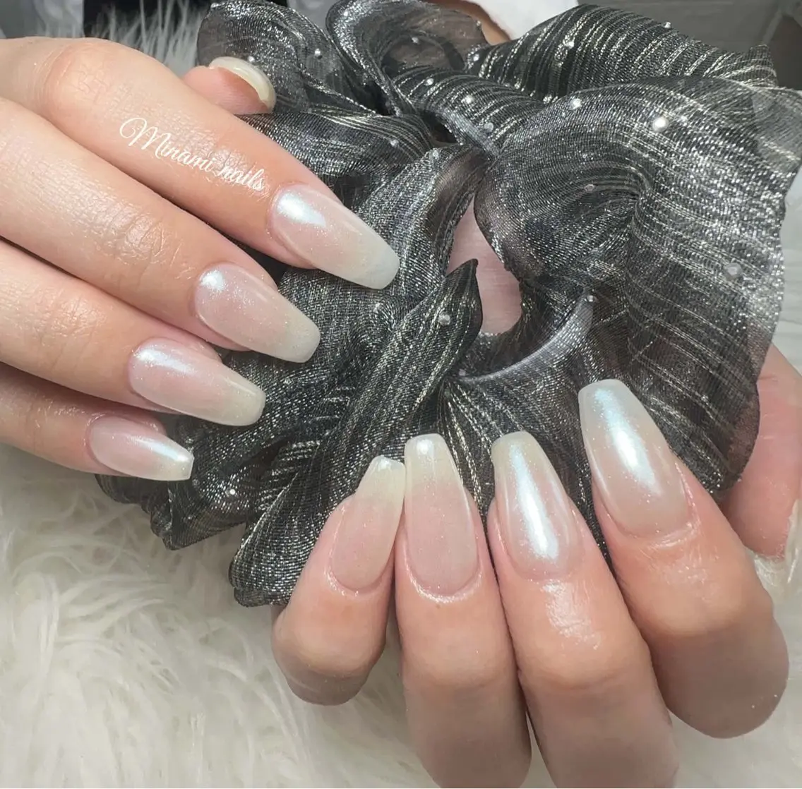 ネイル アートネイル オーロラネイル ガーリー キラキラネイル 韓国ネイル ハンドネイル Minami Nailsのネイルデザイン