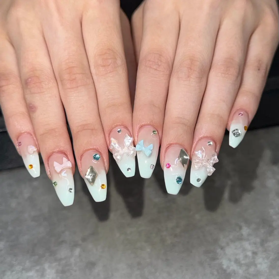 ネイル ハンドネイル cocoro🖤 y2k/個性派ネイルのネイルデザイン