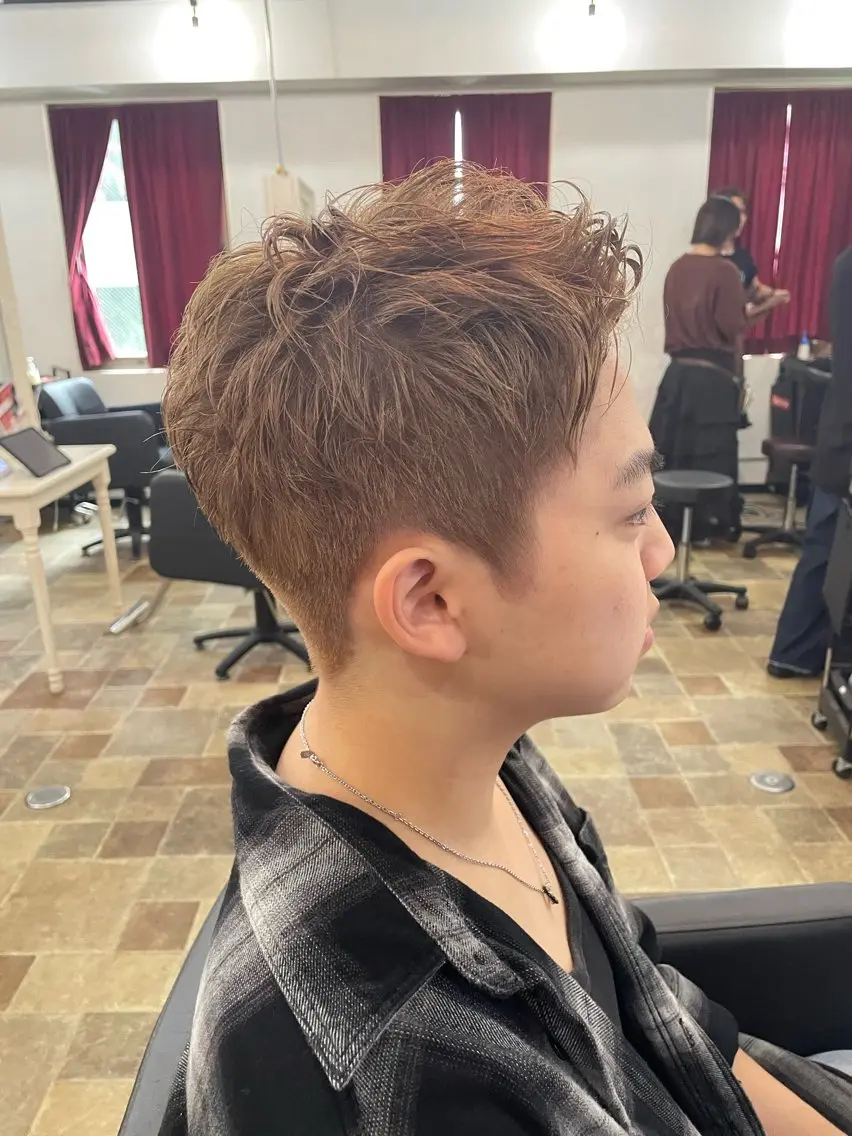 ショート カラー メンズ amphihair 高橋祐也のヘアスタイル