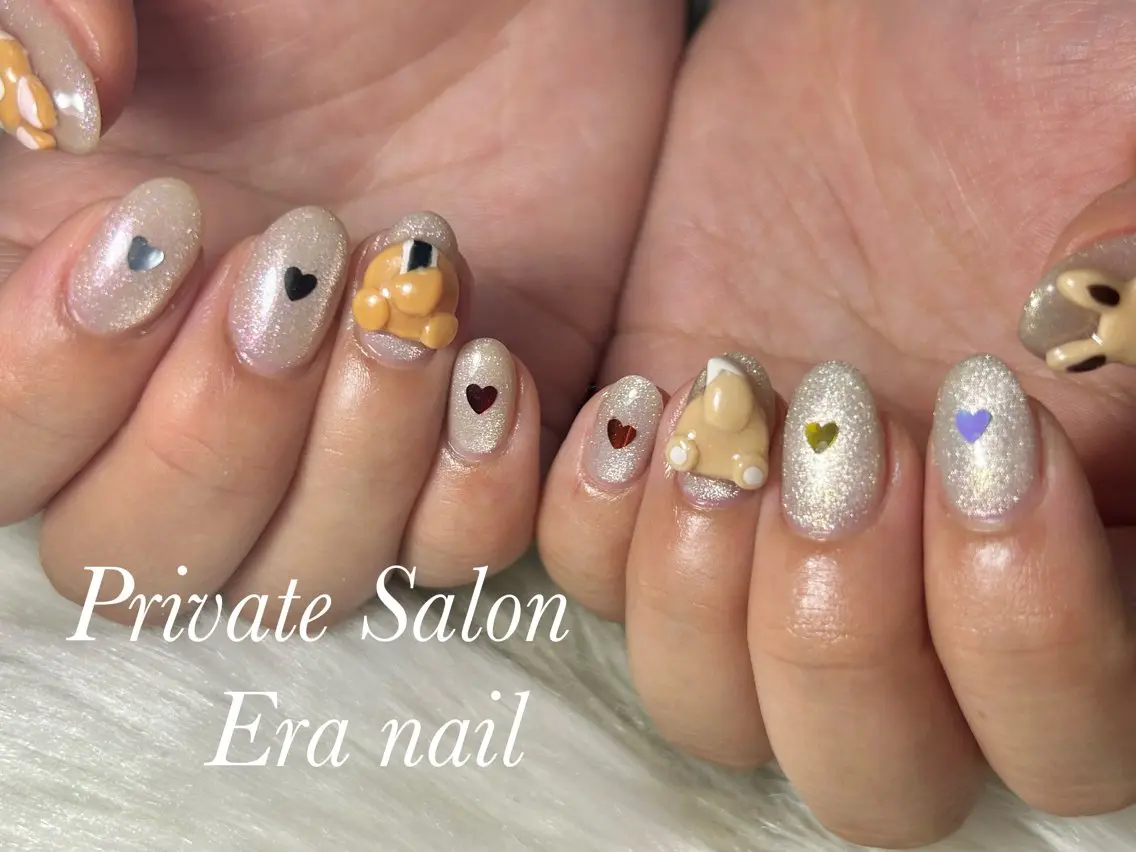 ネイル ハート ホログラムネイル マグネットネイル マグネットワンカラー ワンカラーネイル ハンドネイル Era nailのネイルデザイン