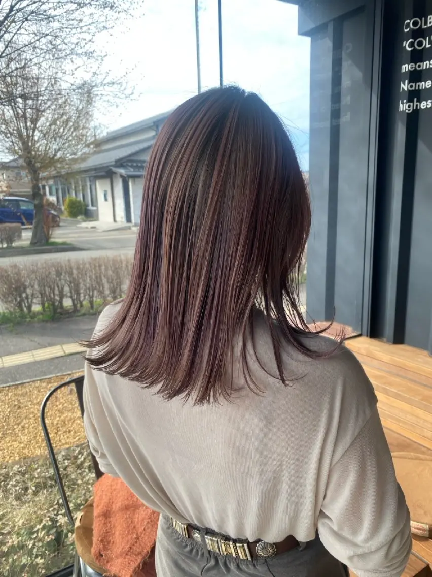 ミディアム マエダ ショウゴのヘアスタイル