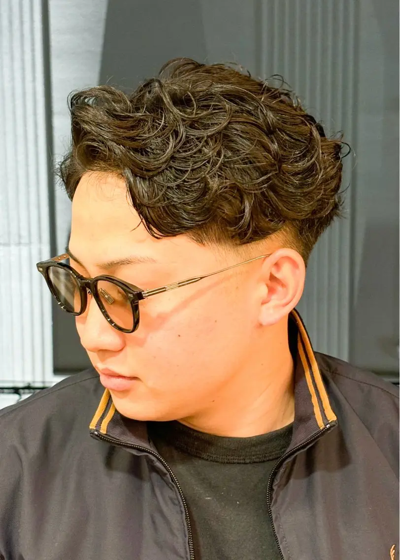 ショート パーマ メンズ メンズパーマ カット パーマ 三宮メンズカット ヨシイッキのヘアスタイル