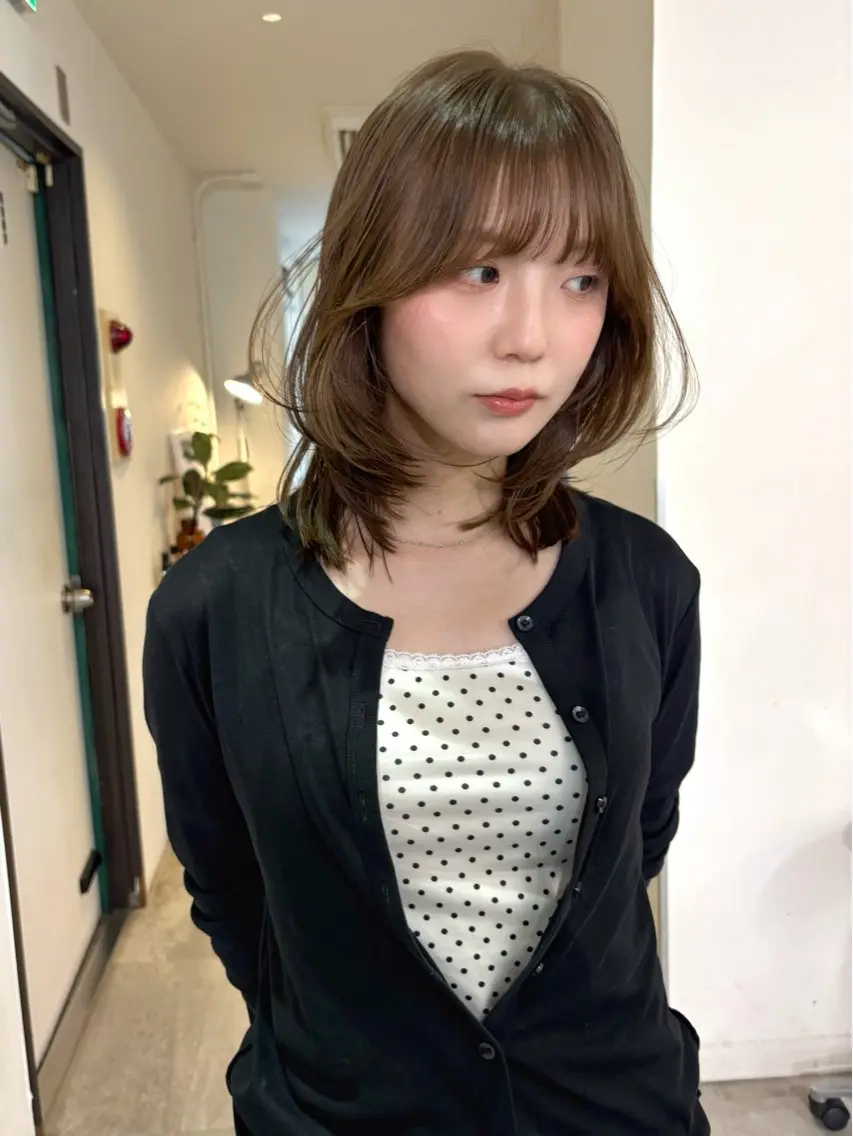 ミディアム カラー ブリーチ 透明感カラー ブリーチなしカラー カット ヘアカラー mizuki/ピンク ベージュ.レイヤーのヘアスタイル