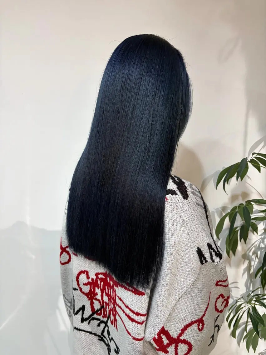 ロング カラー ヘアカラー 石江 奈琉のヘアスタイル