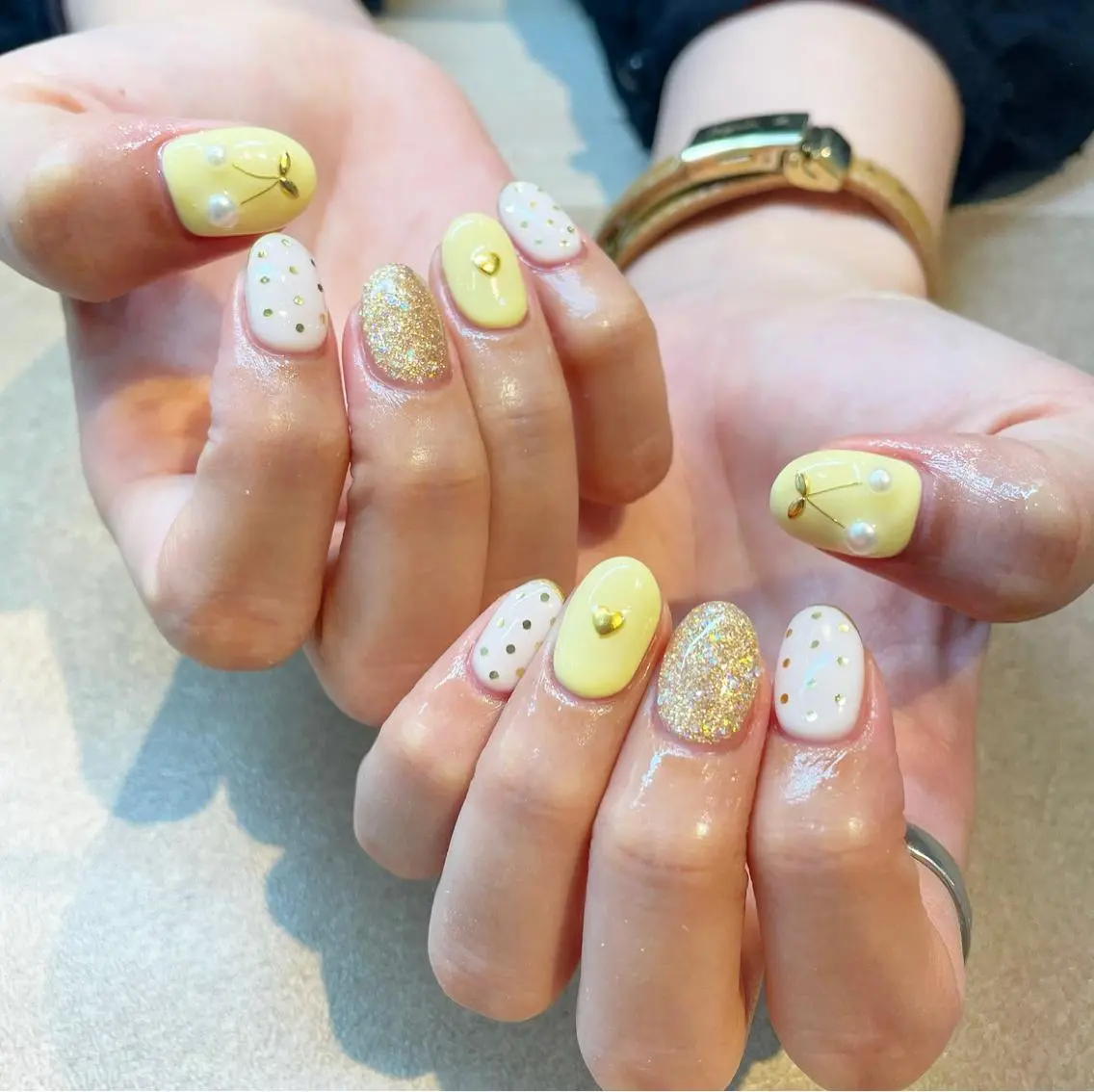 ネイル ハンドネイル 鈴木 華乃のネイルデザイン