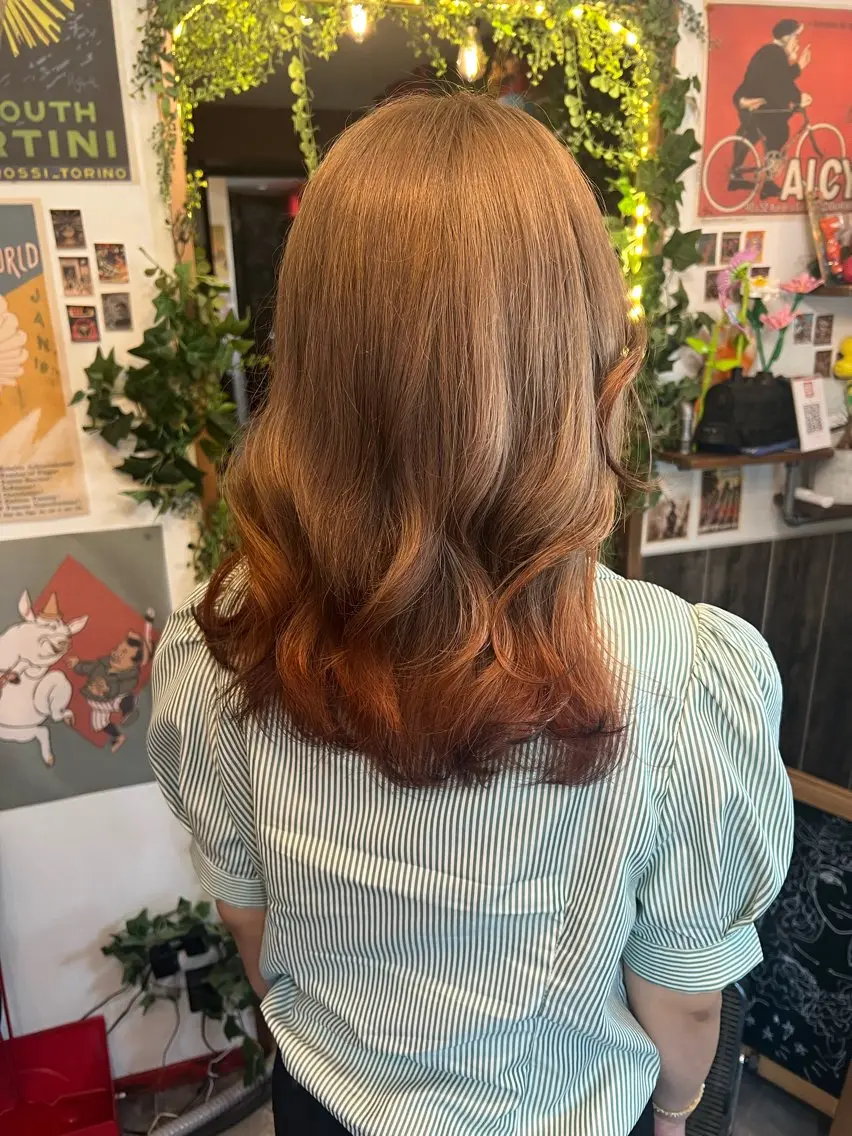 セミロング カラー ベージュカラー ヘアカラー カラーパティシエ facce🌼ikoのヘアスタイル