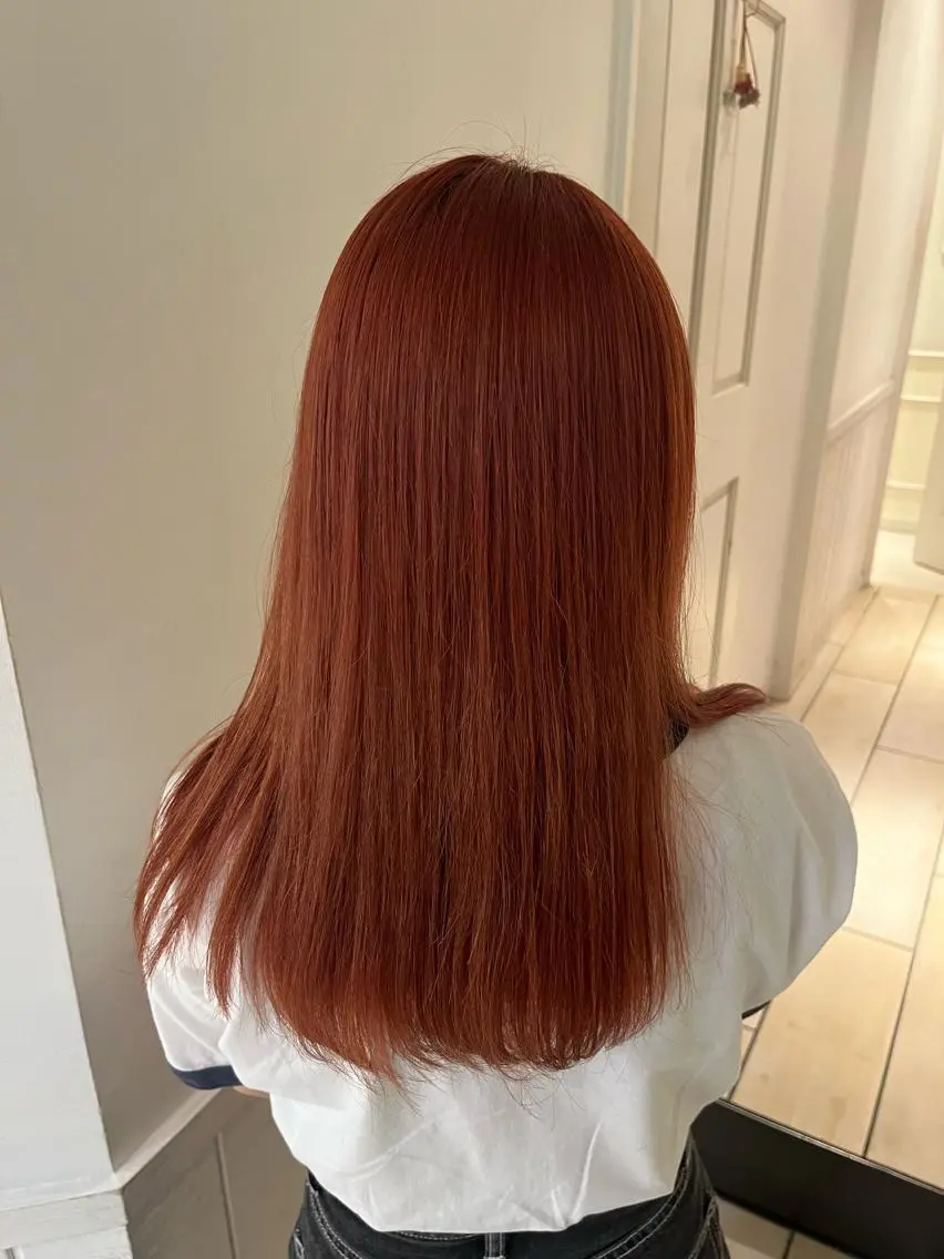 🎀1番人気🎀ご新規様限定🎀🌟w/colour+cut+美髪treatment🌟《ケアブリーチ1回+全体カラー》の写真