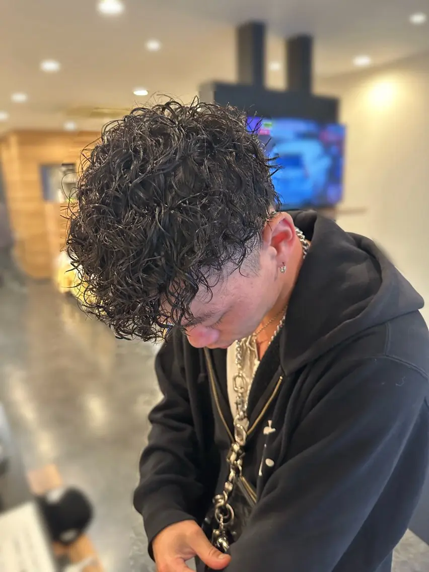 パーマ メンズ スペインカール 💈メンズサロン ルーズパーマ大募集のヘアスタイル