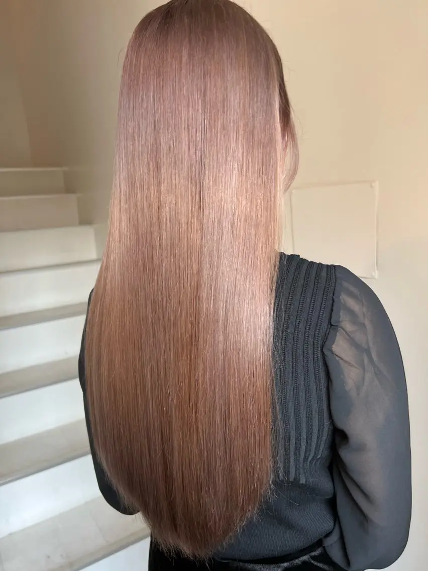 ロング カラー ベージュカラー ブリーチ ブラウンカラー ケアブリーチ ショコラブラウン ヘアカラー Lima/ハイトー ン/ブリーチ/心斎橋のヘアスタイル