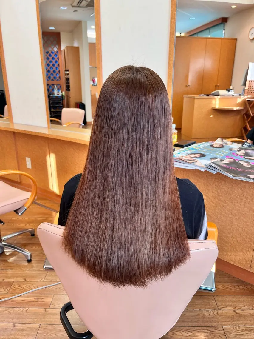 ロング カラー カット 縮毛矯正 🫧透明感カラー /艶髪すなお🧸のヘアスタイル