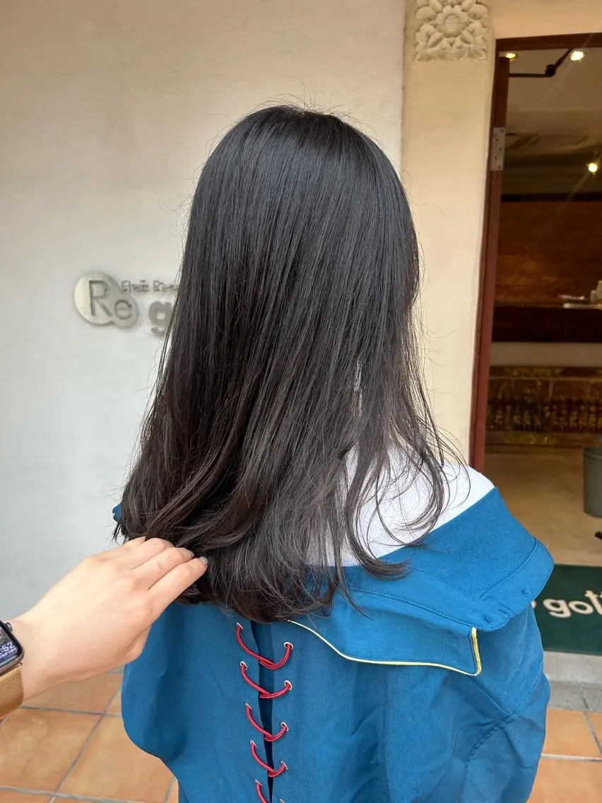 ロング カラー カット ヘアカラー トリートメント ヘッドスパ putri 川邉 優花のヘアスタイル