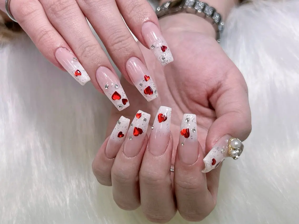 ネイル 長さ出し 持ち込み スカルプネイル バレンタイン ハンドネイル Painty nailのネイルデザイン