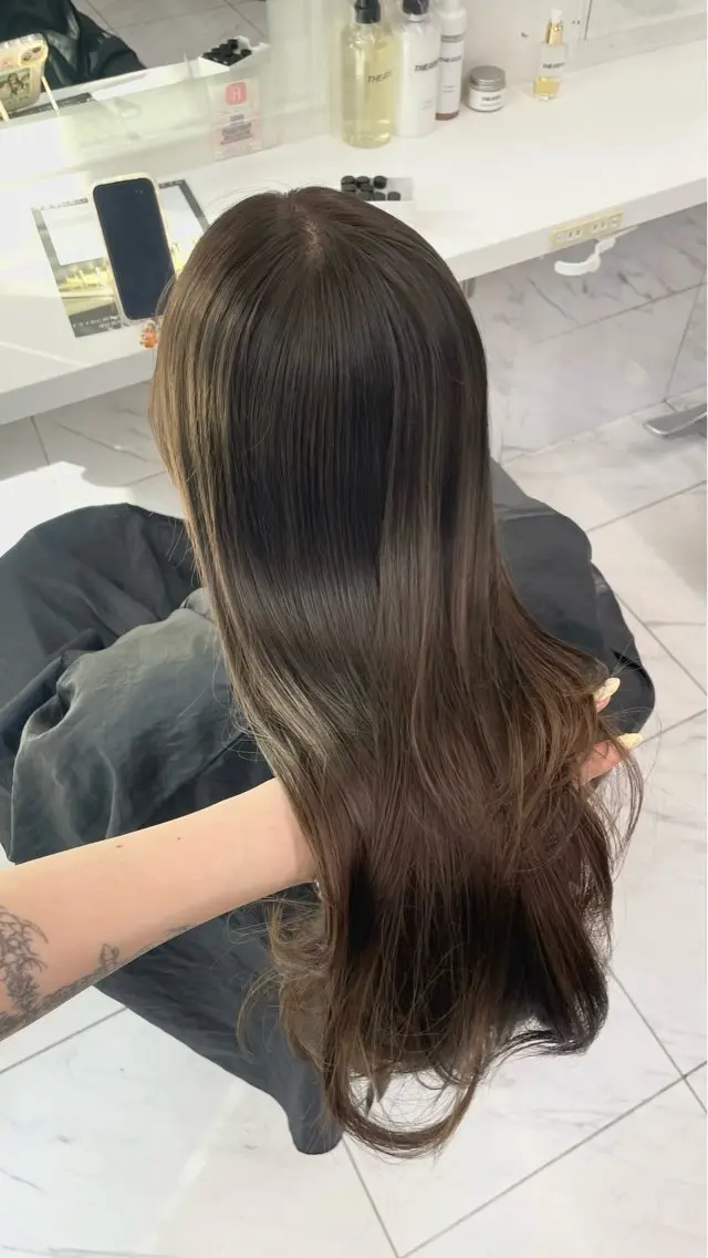 カラー ヘアカラー 🖤韓国暗髪 ｜透明感カラー　ゆりのヘアスタイル