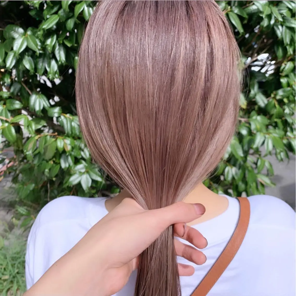 ロング カラー アディクシーカラー ベージュカラー ブリーチ ブロンド ケアブリーチ ワンホンヘア/ レイヤー/Kaitoのヘアスタイル